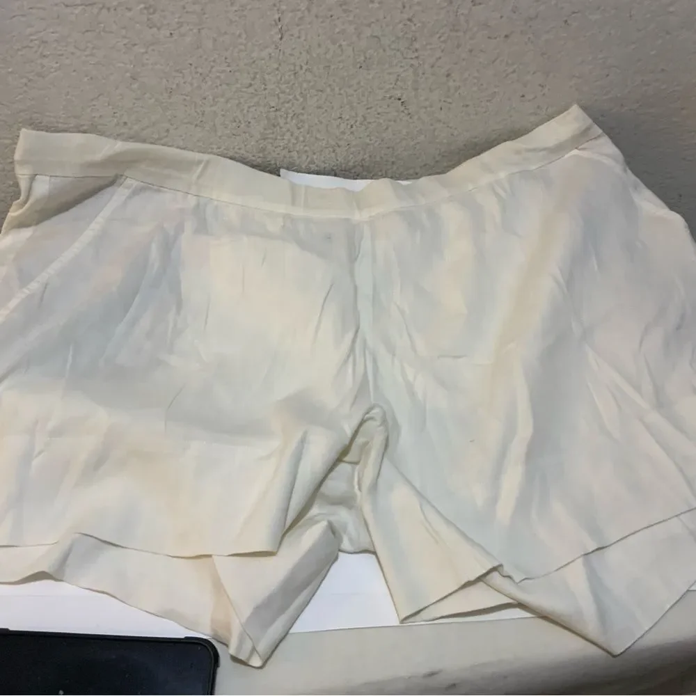 7 for all Mankind Cutoff Denim Shorts button fly in White size 28 - Picture 14 of 14